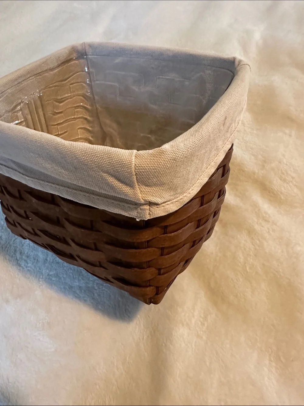 Longaberger Natural Brown Woven Storage Basket with Cream Liner and protector